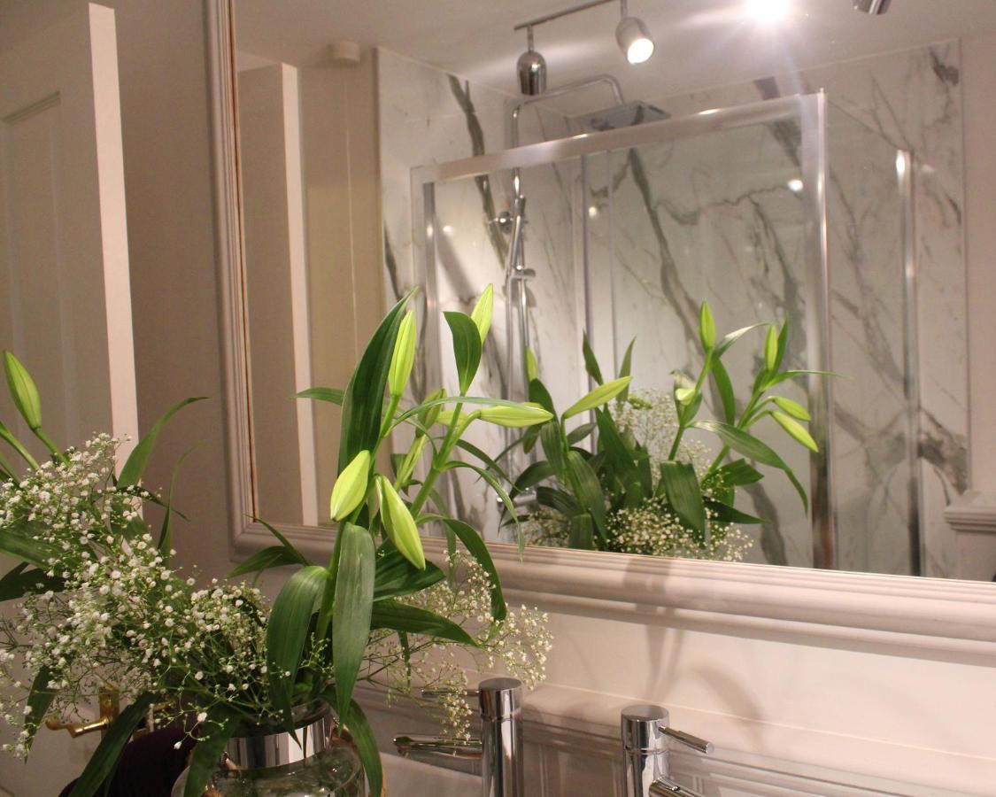 Beautiful Seaside One Bedroom Apartment شالدون المظهر الخارجي الصورة